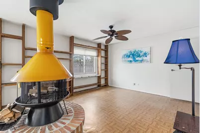 1640 E Andover Drive, Hanover Park, IL 60133 - Photo 5