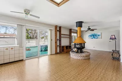 1640 E Andover Drive, Hanover Park, IL 60133 - Photo 7