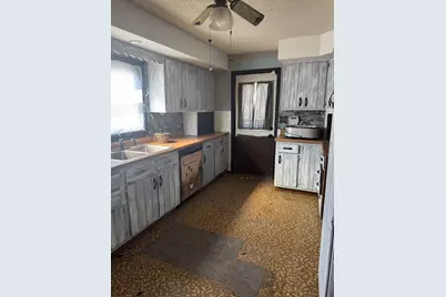 19381 Luther Road, Sterling, IL 61081 - Photo 39