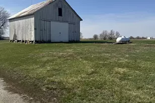 19381 Luther Rd, Sterling, IL 61081 - Photo 21