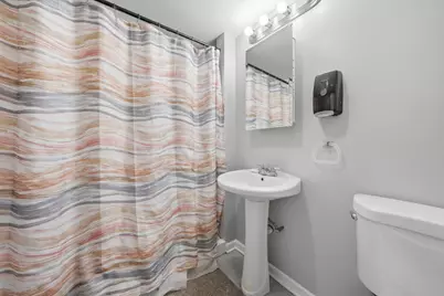 6610 S Seeley Avenue, Chicago, IL 60636 - Photo 13