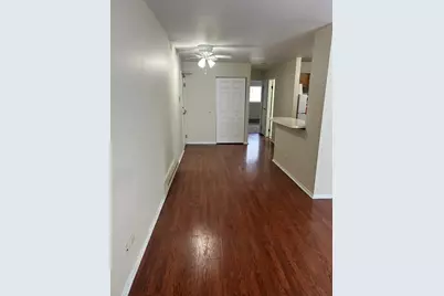 330 Shorewood Drive #3B, Glendale Heights, IL 60139 - Photo 3