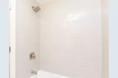 640 W Wrightwood Avenue #107, Chicago, IL 60614 - Photo 13