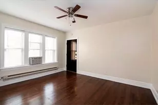 3819 5 N Greenview Ave, Chicago, IL 60613 - Photo 5