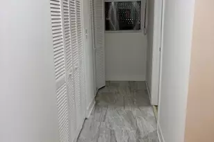 8010 S Ridgeland Ave, Chicago, IL 60617 - Photo 17