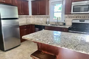 101 Horne St, Saint Charles, IL 60174 - Photo 3