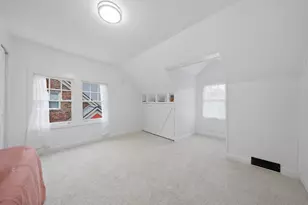 302 Hubbard Ave, Elgin, IL 60123 - Photo 25