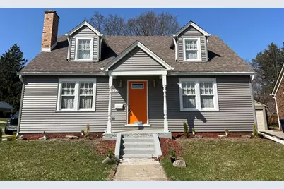 302 Hubbard Avenue, Elgin, IL 60123 - Photo 1