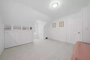 302 Hubbard Ave, Elgin, IL 60123 - Photo 23