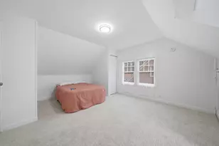 302 Hubbard Ave, Elgin, IL 60123 - Photo 21