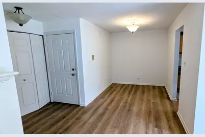 54 Plymouth Court #102D, Naperville, IL 60565 - Photo 3