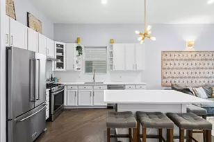 1803 N Fairfield Ave, Chicago, IL 60647 - Photo 7