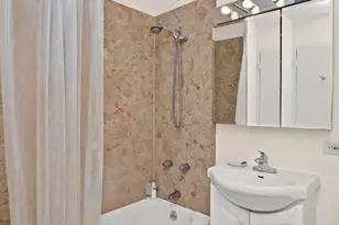 [Address not provided], Chicago, IL 60610 - Photo 13