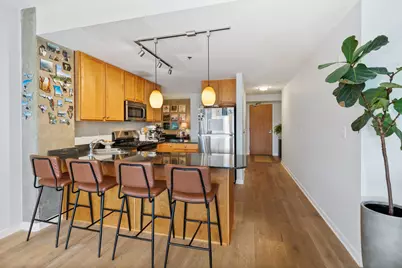 1212 N Wells Street #1602, Chicago, IL 60610 - Photo 7