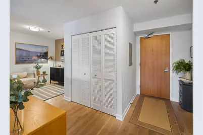 1212 N Wells Street #1602, Chicago, IL 60610 - Photo 17