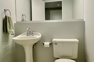 40 E 9th St, Chicago, IL 60605 - Photo 13