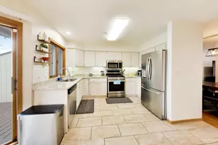 943 W Essex Pl, Arlington Heights, IL 60004 - Photo 13