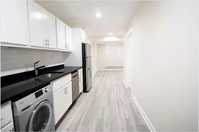 726 W Roscoe Street #SG, Chicago, IL 60657 - Photo 3