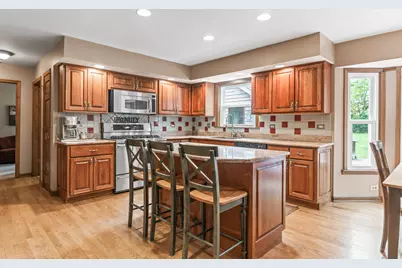 40W035 Deer Run Drive, Saint Charles, IL 60175 - Photo 13