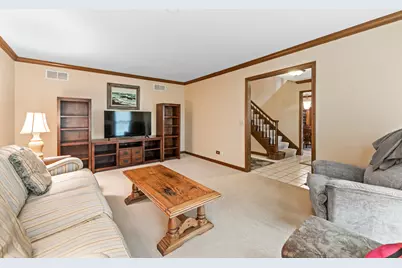 40W035 Deer Run Drive, Saint Charles, IL 60175 - Photo 9