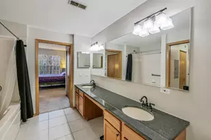 3135 Town Square Dr, Rolling Meadows, IL 60008 - Photo 17