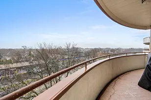 6400 N Cicero Ave, Lincolnwood, IL 60712 - Photo 7