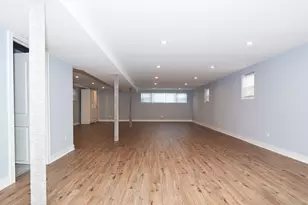 4043 N Wagner Ave, Schiller Park, IL 60176 - Photo 5