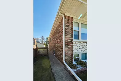 4043 N Wagner Avenue, Schiller Park, IL 60176 - Photo 17