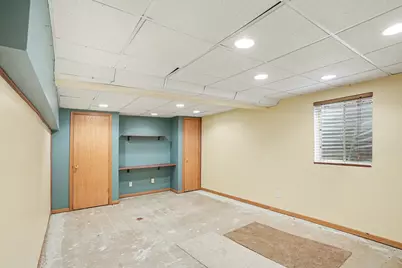 909 Mission Boulevard, Joliet, IL 60436 - Photo 7