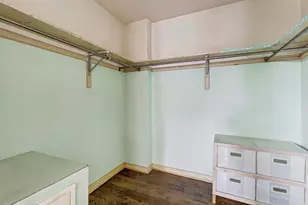 8621 W Madison Dr, Niles, IL 60714 - Photo 11