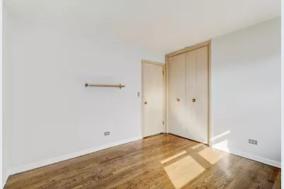 [Address not provided], Niles, IL 60714 - Photo 15