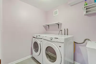 [Address not provided], Niles, IL 60714 - Photo 21