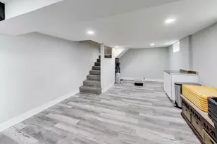 321 S Gilbert Ave, La Grange, IL 60525 - Photo 19