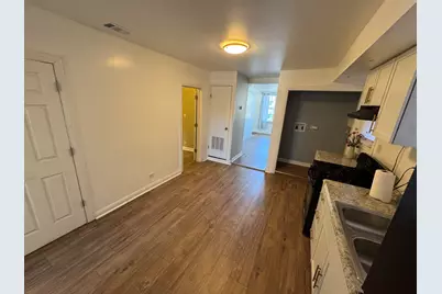 617 W 43rd Place #2, Chicago, IL 60609 - Photo 5