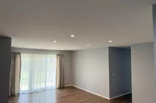 1312 Coventry Cir, Vernon Hills, IL 60061 - Photo 3