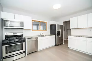 729 Blackhawk Dr, University Park, IL 60484 - Photo 7