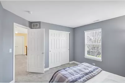 2124 Amelia Lane, Hoffman Estates, IL 60192 - Photo 35