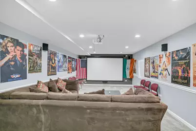 2124 Amelia Lane, Hoffman Estates, IL 60192 - Photo 33