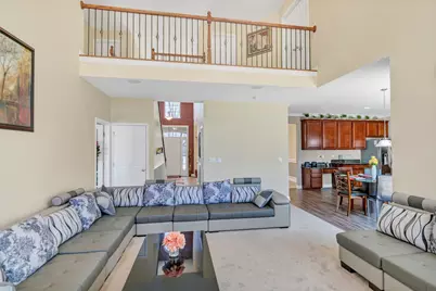 2124 Amelia Lane, Hoffman Estates, IL 60192 - Photo 9