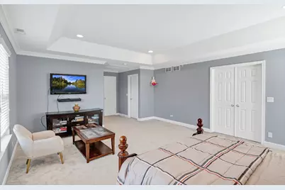 2124 Amelia Lane, Hoffman Estates, IL 60192 - Photo 29