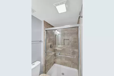 2124 Amelia Lane, Hoffman Estates, IL 60192 - Photo 49