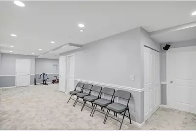 2124 Amelia Lane, Hoffman Estates, IL 60192 - Photo 45