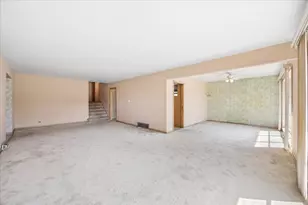 10406 Preston St, Westchester, IL 60154 - Photo 7