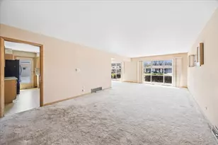 10406 Preston St, Westchester, IL 60154 - Photo 5