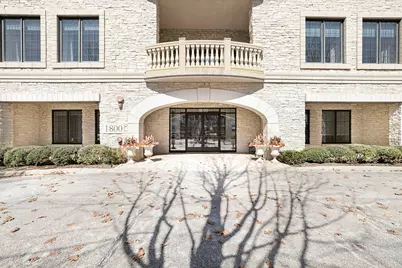 1800 Amberley Court #407, Lake Forest, IL 60045 - Photo 23