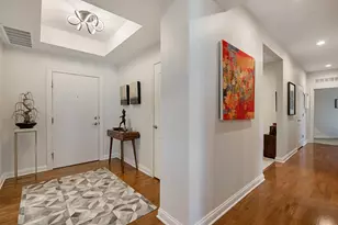 1800 Amberley Ct, Lake Forest, IL 60045 - Photo 3