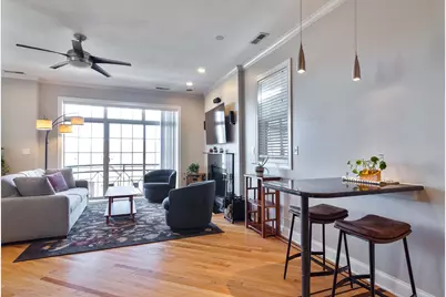 2625 W Belmont Avenue #4, Chicago, IL 60618 - Photo 9