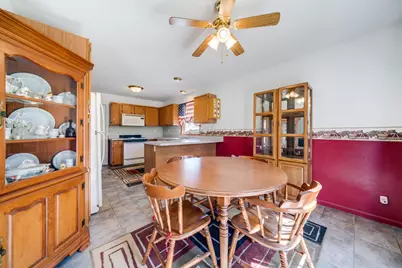 227 Meadow Drive, Orangeville, IL 61060 - Photo 11