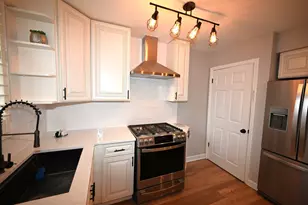 7927 S Jeffery Blvd, Chicago, IL 60617 - Photo 5