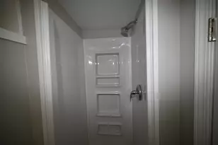 7927 S Jeffery Blvd, Chicago, IL 60617 - Photo 23